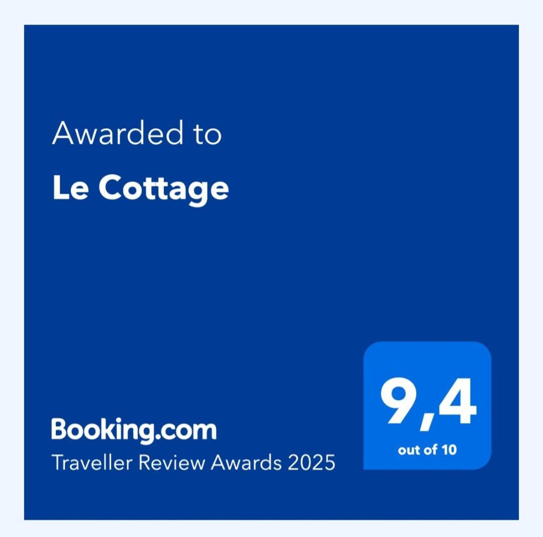 Le Cottage Rochefort  Exterior photo